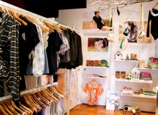 Convert Your Small Shop In Spacious Boutique Shop Ideas For Small Boutique Business