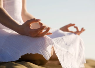 Sneaky Places To Meditate While Travelling Places To Do Meditation While Travelling