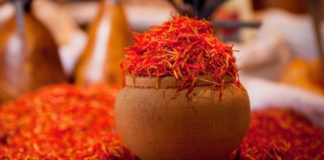 11 Beauty Benefits Of Saffron Or Kesar Beauty Benefits Of Saffron