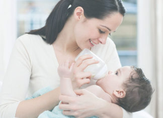 Month By Month Baby Feeding Guide For First Year baby feeding guide