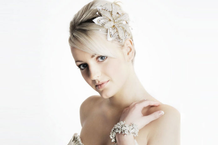 hair accessories for brides with short hair