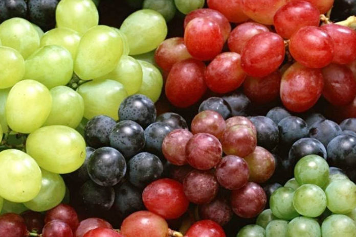 side effects of eating grapes