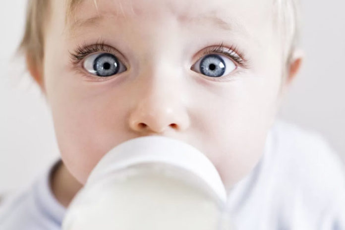 milk allergy symptoms in babies