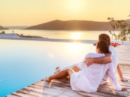 Top 11 Tips for a Romantic Honeymoon tips for romantic honeymoon