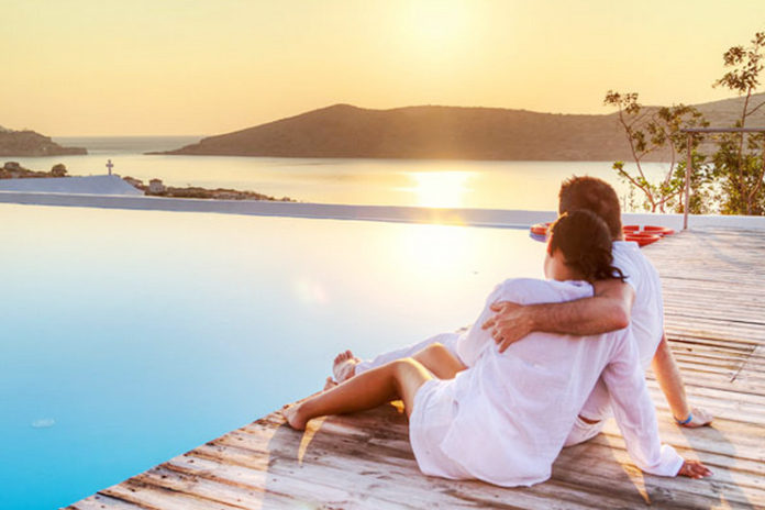 tips for romantic honeymoon