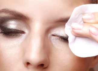 Simple Cleanser Wipes For Makeup Removal Which You Must Carry Always simple cleanser wipes