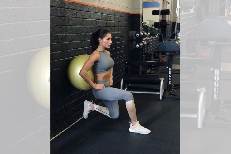 Toughen your legs with Squats