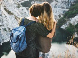 10 Parenting Tips For Raising Teenage Daughters – Know The Secrets