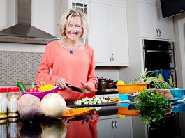 Nourishing Diet For Women Over 40 – Eat Healthy And Renew Your Energy!