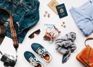 18 Basic Must Have Travel Items For Women – Make Your Arrangements!