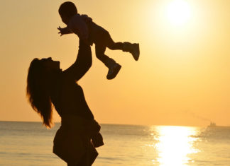 Kids Love Cool Mom – 11 Tips You All You Need To Know To Be One! Kids-Love-Cool-Moms