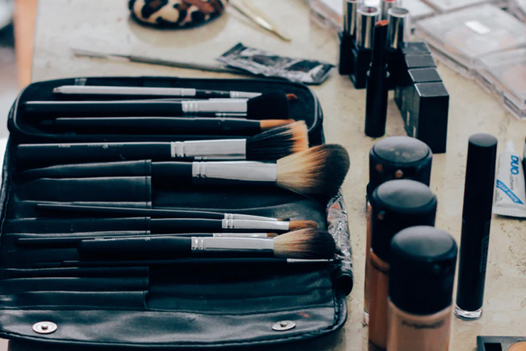 Clean-Makeup