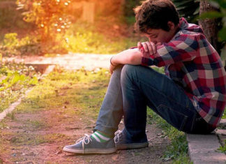 20 Sweet Signs He Misses You – Bothered To Know Them? Signs he misses You