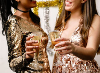 20 Striking Wedding Guest Outfit Ideas – Glimmers And Shimmers! 20 Striking Wedding Guest Outfit Ideas