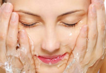 Natural Face Cleansing – 12 Healthy Ways To Get Clear Skin! Natural Face Cleansing