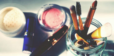 What Happens When You Stop Wearing Makeup – Charm Stays Intact! What happens when you stop wearing makeup