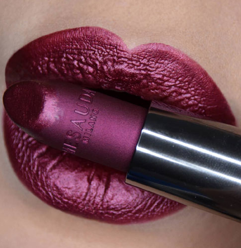 Burgundy Lipstick For A Burgundy Dress