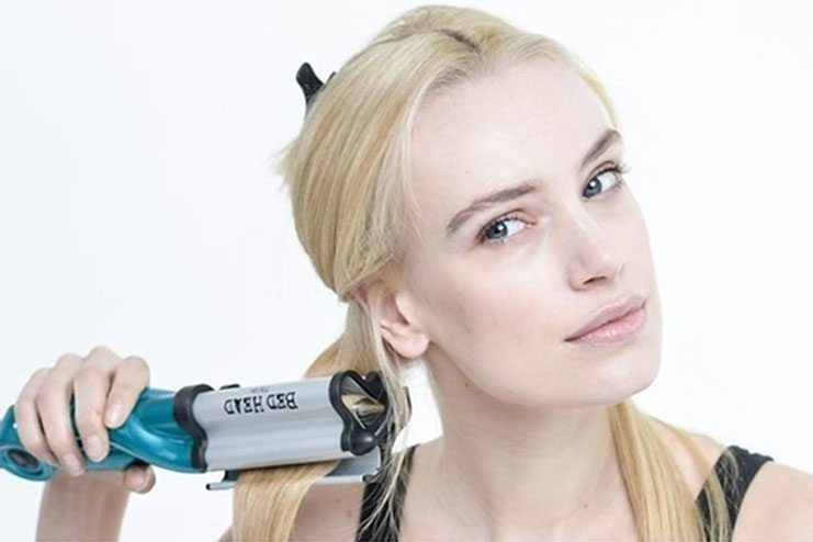 How To Use A Triple Barrel Curling Iron
