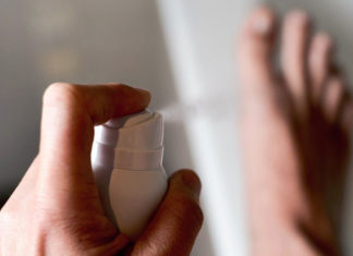 10 Pleasant Deodorants For Smelly Feet – Give Up On Odour! 10 Pleasant Deodorants For Smelly Feet