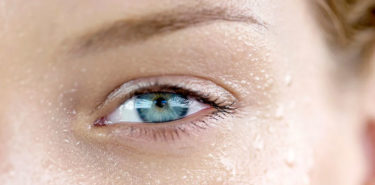 Hyaluronic Acid As A Skin Care Remedy – Know Its Wows and Woops! Method To Apply It! Hyaluronic Acid As A Skin Care Remedy