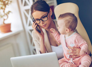 What Kind of A Mom Are You Based On Your Zodiac Sign? Know What Your Stars Say! What Kind of A Mom Are You Based On Your Zodiac Sign