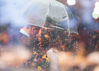 10 Fun And Romantic Games For Married Couples – Love Bird 1 Vs Love Bird 2! 10 Fun And Romantic Games For All Married Couples Love Bird 1 Vs Love Bird 2