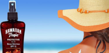 12 Best Tanning Oils To Achieve Golden, Brown Or Dark Tan Skin! 12 Lovely Tanning Oils To Achieve Golden Brown Or Dark Tan Skin