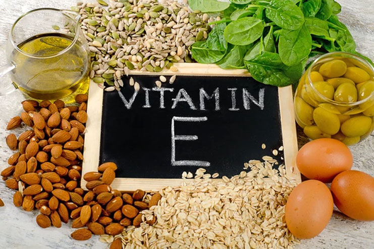 Aloe Vera and Vitamin E for Stretch Marks