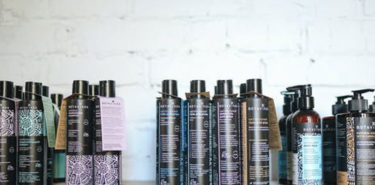 10 Cleansing & Effective Medicated Shampoo for Your Hair! 10 Cleansing and Effective Medicated Shampoos for Your Hair