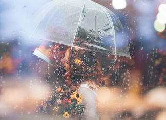 10 Fun And Romantic Games For All Married Couples – Love Bird 1 Vs Love Bird 2! 10 Fun And Romantic Games For All Married Couples Love Bird 1 Vs Love Bird 2