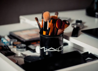 8 Best Morphe Brushes For Some Flawless Makeup – All Thick And Thin! 8 Best Morphe Brushes For Some Flawless Makeup All Thick And Thin