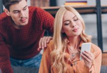 12 Undeniable Signs That He Is Jealous About You – Scrutinize And Find Out! Signs-A-Jealous-Guy-Wants-To-Date-You