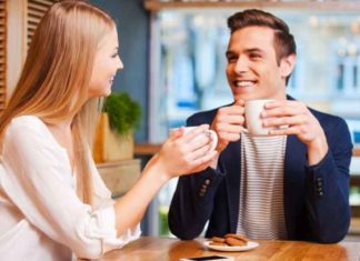 21 Visible Signs That Your Male Coworker Likes You Male-Coworker