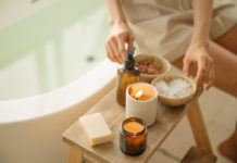 Everything About Skin Exfoliations & Best Exfoliating Body Washes Skin-Exfoliations