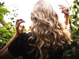3 Ways to Scrunch Your Hair- Enhance Your Look! Scrunch Your Hair