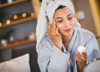 5 Common Skin Care Myths Debunked: Breaking Down Beauty Misconceptions Common Skin Care Myths